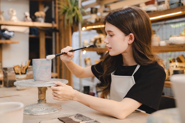 Atelier de poterie pour enfant : éveillez leur créativité !